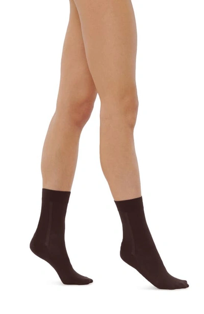 Wolford Ankle Socks In Soft Cacao