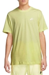Nike Sportswear Club Crew Neck T-shirt In Green