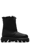 CASADEI CASADEI TEXTURED ROUND TOE ANKLE BOOTS