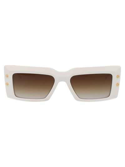 Balmain Eyewear Rectangle Frame Sunglasses In White