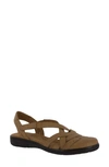 Easy Street Garrett Sandal In Luggage