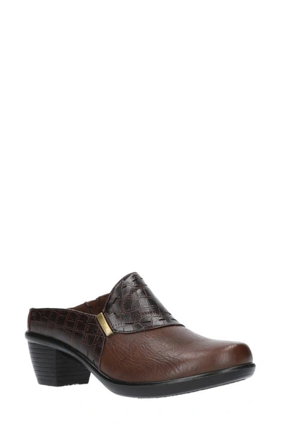 Easy Street Cynthia Womens Round Mules In Brown