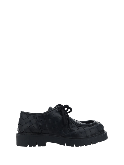 Bottega Veneta Men's Haddock Intrecciato Leather Derby Shoes In Black