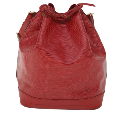 Pre-owned Louis Vuitton Noé Leather Shoulder Bag () In Red