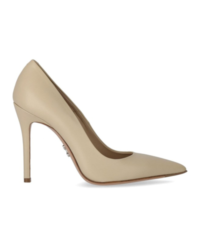 Sergio Levantesi Leysbek Cream Pump In Beige