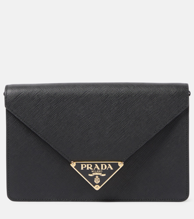 Prada Schultertasche Small Aus Leder In Schwarz