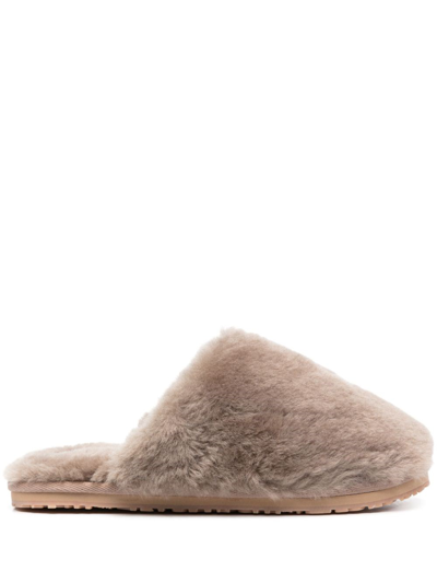 Mou Pink Patch Shearling Slippers In White