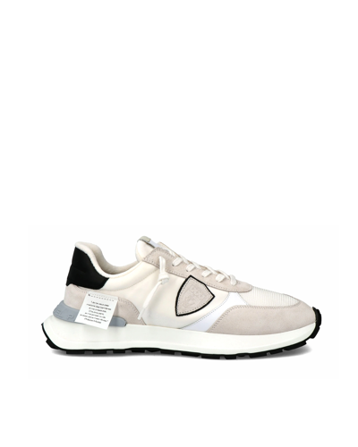 Philippe Model Antibes Sneakers In Suede With Contrasting Inserts In W002