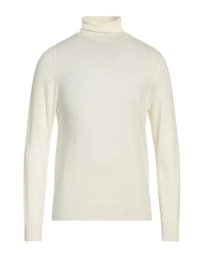 +39 Masq Man Turtleneck Ivory Size 46 Merino Wool In White