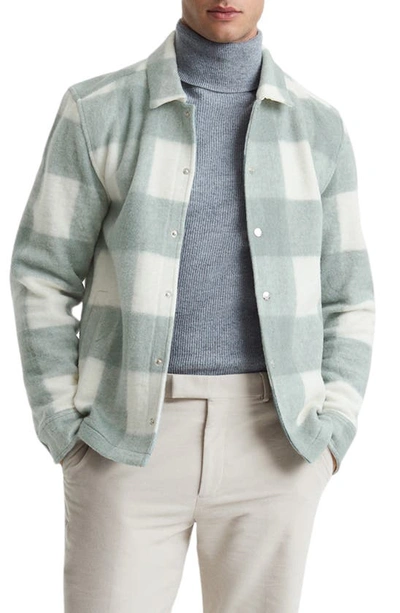 Reiss Scott Regular-fit Checked Brushed-woven Overshirt In Sage/white