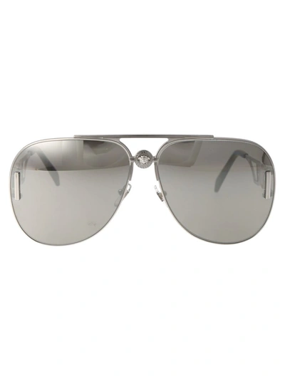 Versace Sunglasses In 10006g Silver