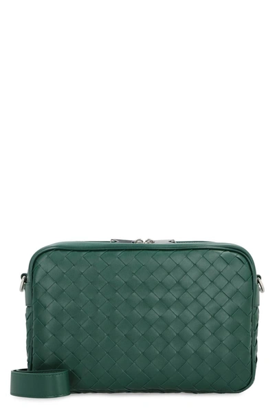 Bottega Veneta Leather Camera Bag In Emeraldwht