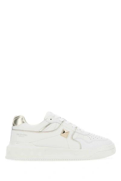 Valentino Garavani Sneakers In Black