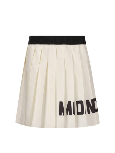 Moncler Kids' Logo Printed Pleated Skirt In White