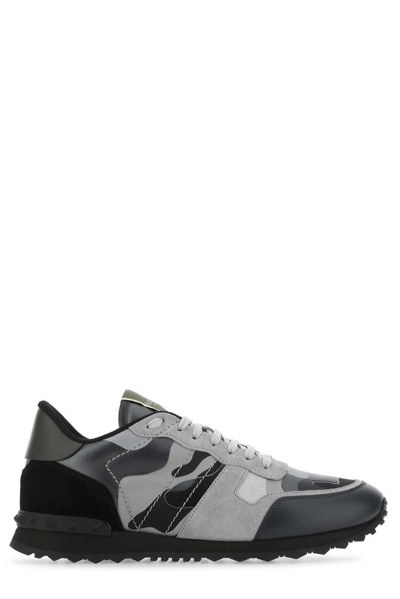 Valentino Garavani Rockrunner Lace In Black