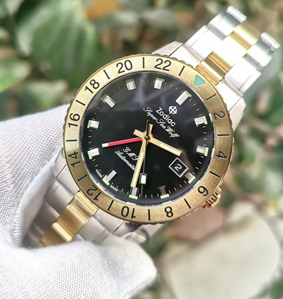 Pre-owned Zodiac Super Sea Wolf Automatic Dual Tone Gmt Men's Watch Zo9406