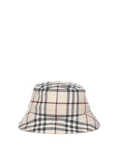 Burberry Vintage Check Bucket Hat In Negro