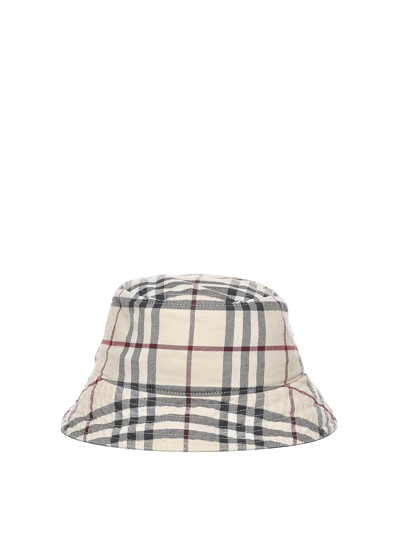 Burberry Vintage Check Bucket Hat In Multi