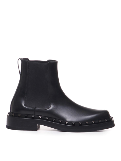 Valentino Garavani Leather Boots In Black