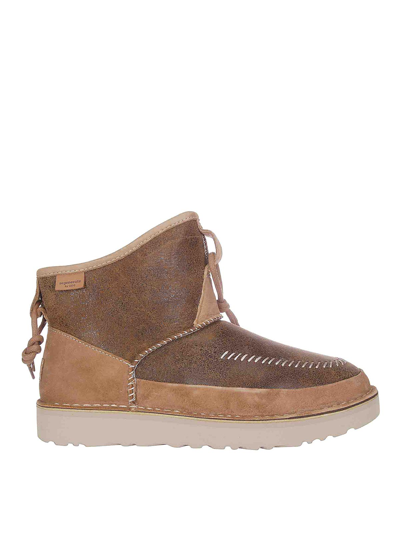Ugg Decorative-stitching Leather Boots In Brown