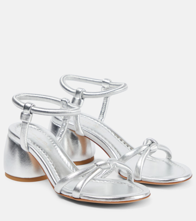 Gianvito Rossi Cassis Metallic Leather Sandals In Silver
