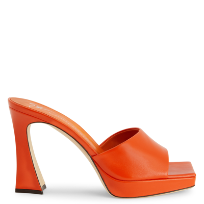 Giuseppe Zanotti Solhene 皮质水台式高跟穆勒鞋 In Orange