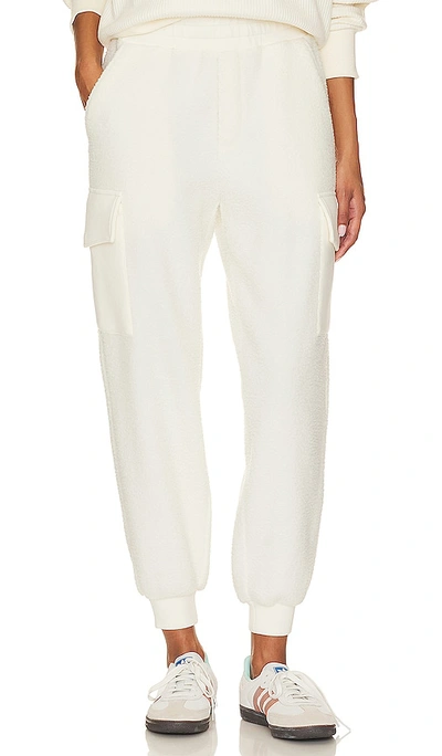 Varley The Relaxed Pant Stretch-jersey Sweatpants In Ivory