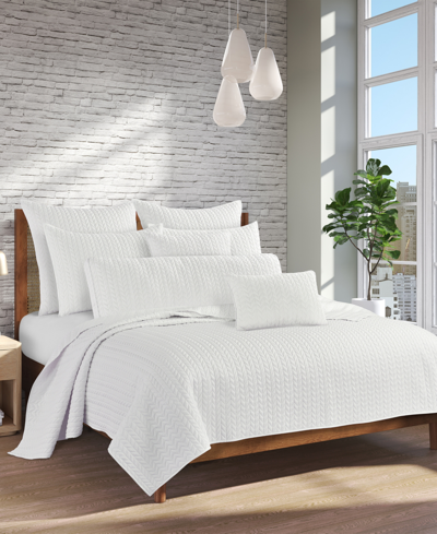 J By J Queen Cayman Quilt, Full/queen In White