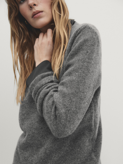 Massimo Dutti Pullover Aus Reinem Kaschmir Mit Rundausschnitt In Grey
