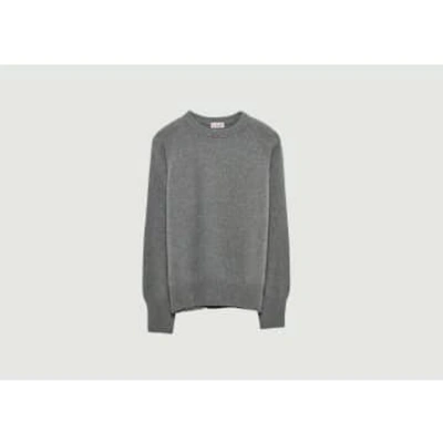 Tricot Cashmere Round Neck Sweater In Gray