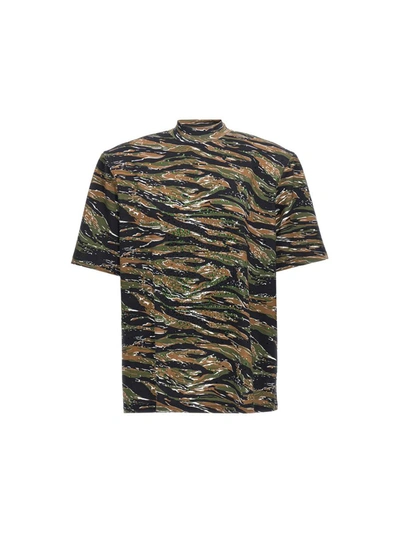 Attico Kilie Camouflage-print T-shirt In Military/light Brown