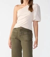 Sanctuary Off And Popping One Shoulder Top In Toasted Marshmallow In Multi