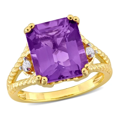 Mimi & Max 5 1/8ct Tgw Octagon-cut Amethyst And White Topaz Cocktail Ring In Yellow Silver In Purple