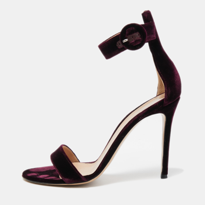 Pre-owned Gianvito Rossi Purple Velvet Portofino Sandals Size 40