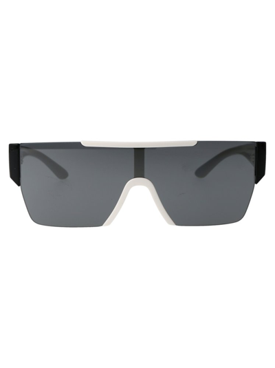 Burberry Eyewear Rectangular Frame Sunglasses In Multi