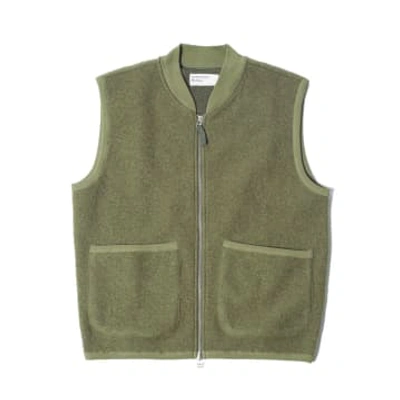 Universal Works Waistcoat Zip Wool Fleece Gilet In Green
