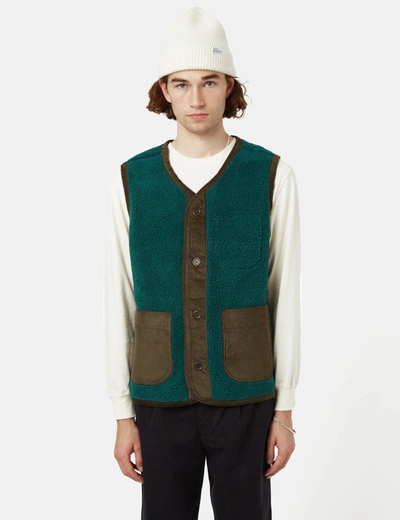 Bhode Cord Fleece Vest In Green