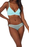 On Gossamer Sleek & Lace Wire Free Lift Bra In Island Paradise In Multi
