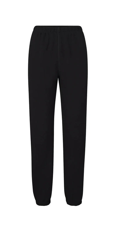 Éterne Classic Sweatpant In Black