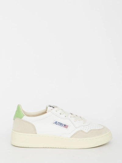 Autry Medalist Suede Sneakers In Bianco/lilla