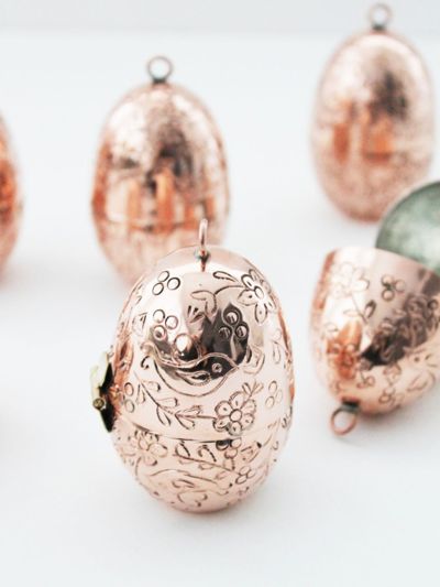 Coppermill Kitchen Copper Etched Bird & Floral Egg 4-piece Ornament Set In Gold