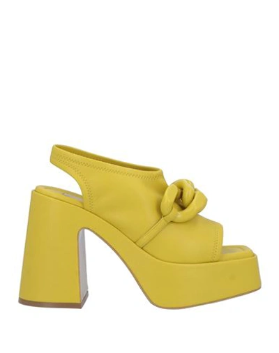 Stella Mccartney Chain-link 125mm Block Heel Sandals In Yellow