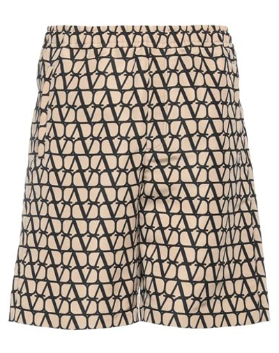 Valentino Toile Iconographe Bermuda Shorts In Beige