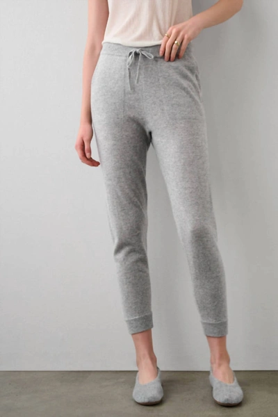 White + Warren Cashmere Jogger Pant In Grey Heather