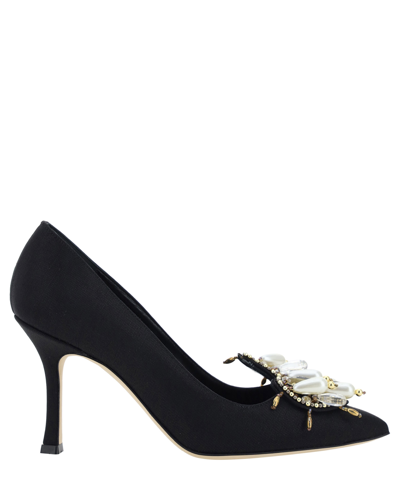 Manolo Blahnik Orientali Pumps In Black