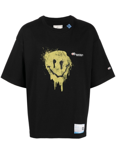 Miharayasuhiro Smiley Face Printed Cotton T-shirt In Nero