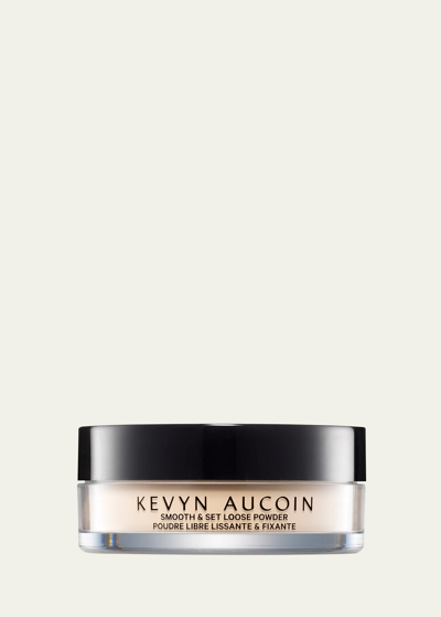 Kevyn Aucoin Smooth & Set Loose Powder In White