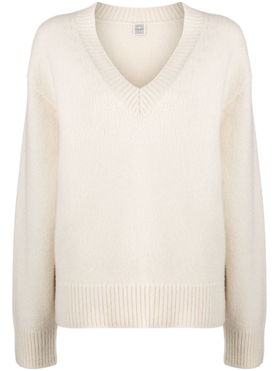 Totême Wool And Cashmere Blend V-necked Jumper In White