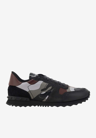 VALENTINO GARAVANI CAMOUFLAGE ROCKRUNNER LOW-TOP SNEAKERS