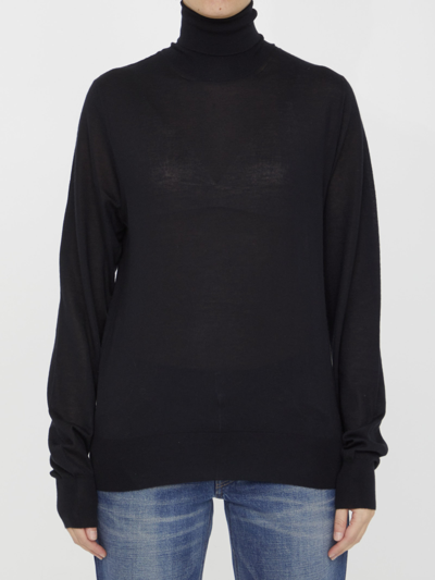 The Row Stepny Wool-cashmere Turtleneck Top In Black